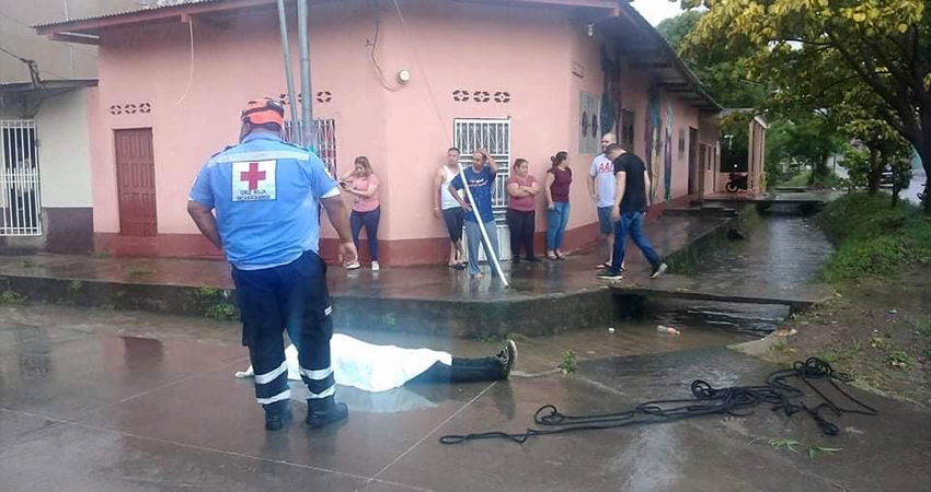Uno de los sucesos ocurrió en el barrio Juno Rodríguez de Estelí. Foto: Juan Fco. Dávila/Radio ABC Stereo Uno de los sucesos ocurrió en el barrio Juno Rodríguez de Estelí. Foto: Juan Fco. Dávila/Radio ABC Stereo