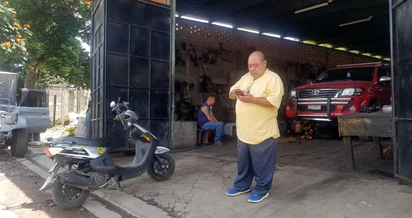 Javier Vallejos pide a la población no dejarse engañar. Foto: Roberto Mora/Radio ABC Stereo Javier Vallejos pide a la población no dejarse engañar. Foto: Roberto Mora/Radio ABC Stereo