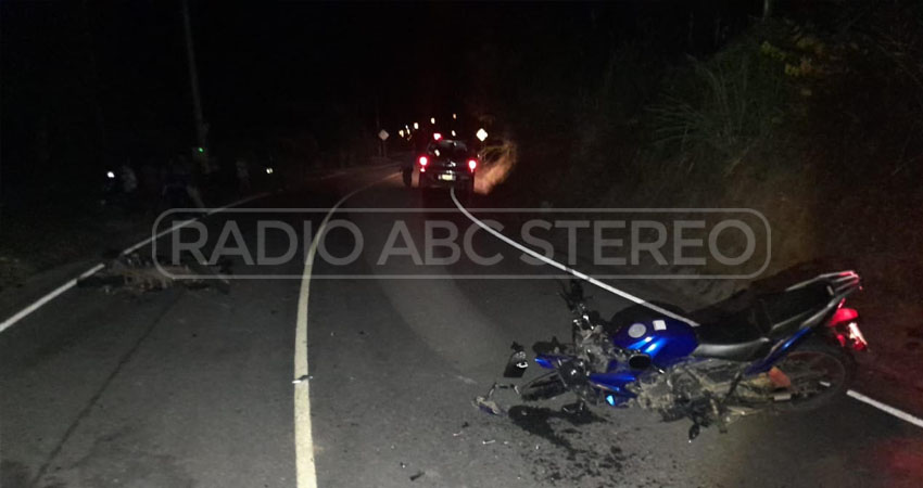 Dos motociclistas impactaron de frente en Quilalí. Foto: Radio ABC Stereo