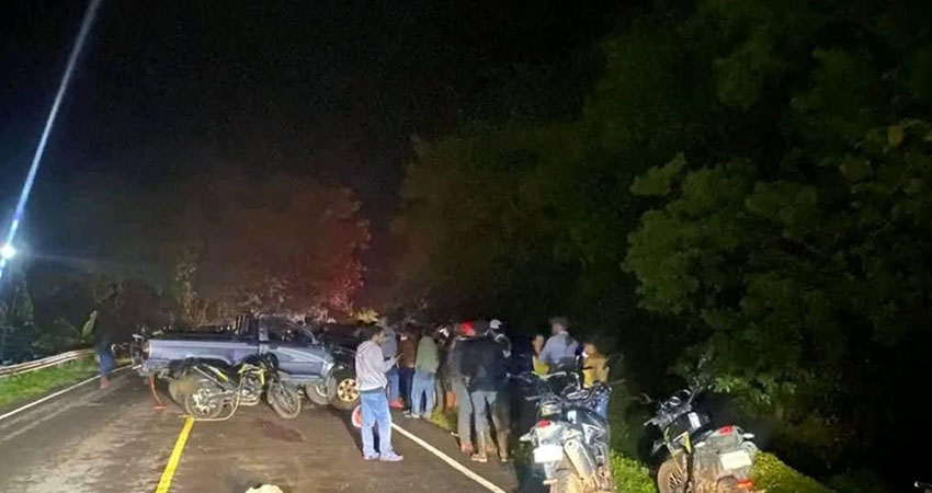 El conductor y su acompañante fallecieron tras el accidente. Foto: Cortesía/Radio ABC Stereo El conductor y su acompañante fallecieron tras el accidente. Foto: Cortesía/Radio ABC Stereo
