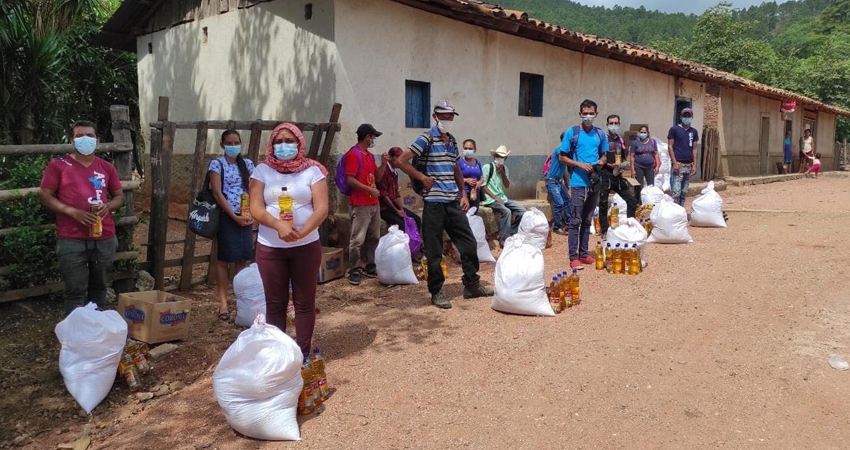Donación realizada por Cáritas Estelí. Foto: Cortesía/Radio ABC Stereo