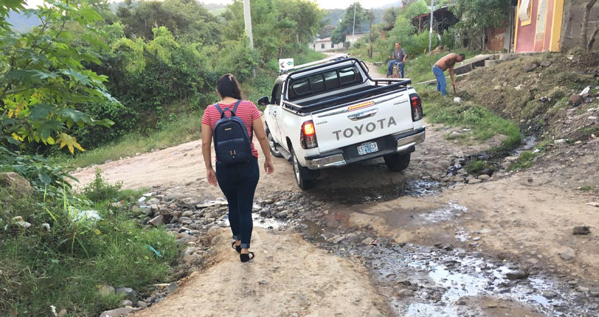 Las calles en mal estado afectan el tránsito. Foto: Alba Nubia Lira/Radio ABC Stereo