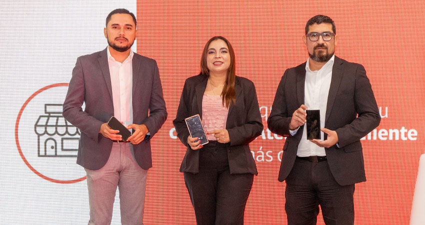 Claro Nicaragua empresa líder en innovación y tecnología, trae el eSIM al país. Foto: Claro Nicaragua Claro Nicaragua empresa líder en innovación y tecnología, trae el eSIM al país. Foto: Claro Nicaragua