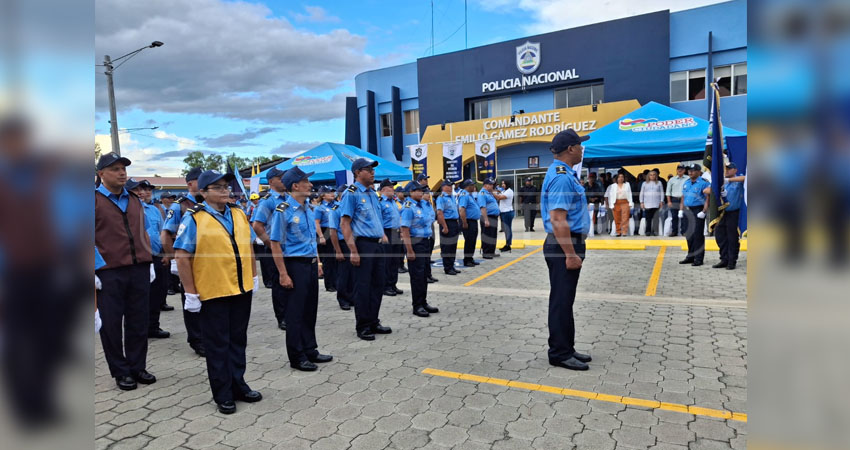 Funcionarios Estelí en el acto de Ascenso en Grados en Estelí.    Foto: Cortesía / Radio ABC Stereo Funcionarios Estelí en el acto de Ascenso en Grados en Estelí.    Foto: Cortesía / Radio ABC Stereo