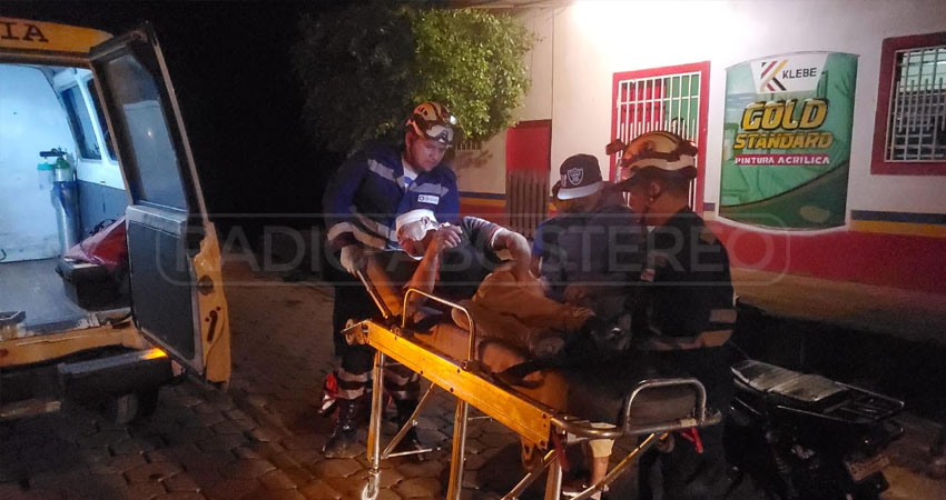 Santiago Alonso fue herido con una piedra. Foto: José Enrique Ortega/Radio ABC Stereo