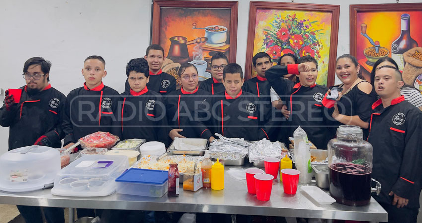 Jóvenes con discapacidad inauguran su propia cafetería en Estelí Cargando..