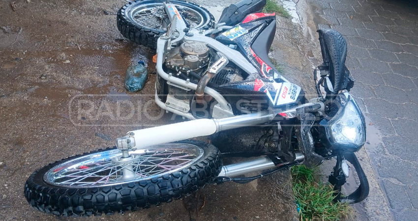 Un detenido y dos lesionados dejan accidentes en Jalapa. Foto: Cortesía/Radio ABC Stereo Un detenido y dos lesionados dejan accidentes en Jalapa. Foto: Cortesía/Radio ABC Stereo