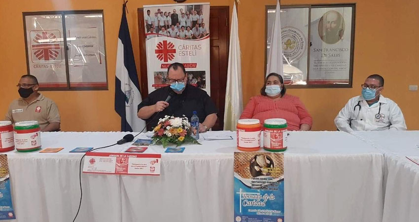 Cáritas Estelí invitó a la población a colaborar. Foto: Juan Fco. Dávila/Radio ABC Stereo Cáritas Estelí invitó a la población a colaborar. Foto: Juan Fco. Dávila/Radio ABC Stereo