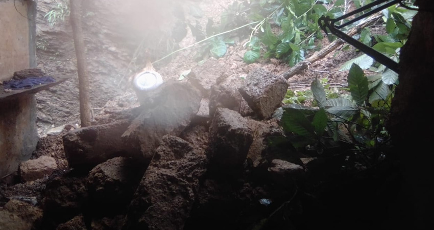 Tres casas reportan afectaciones. Foto: Cortesía/Radio ABC Stereo Tres casas reportan afectaciones. Foto: Cortesía/Radio ABC Stereo