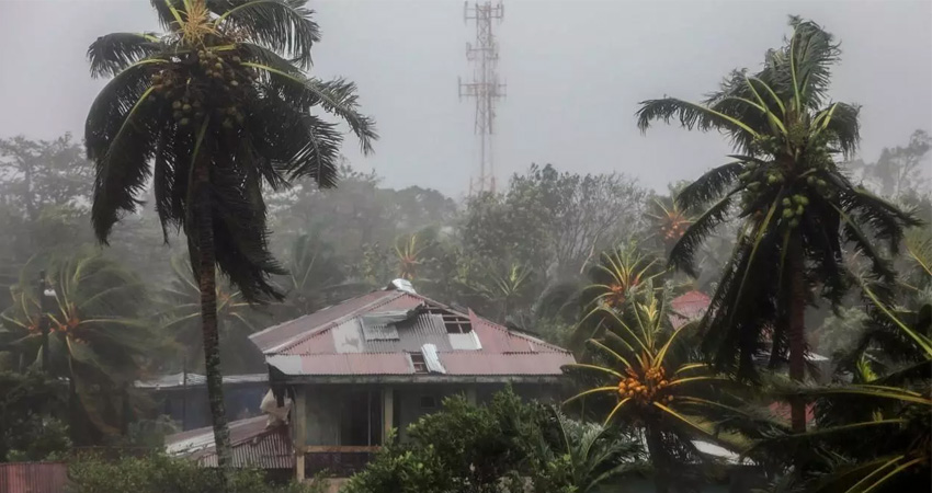 El fenómeno natural causa destrozos a su paso. Foto: Reuters/Jorge Cabrera El fenómeno natural causa destrozos a su paso. Foto: Reuters/Jorge Cabrera