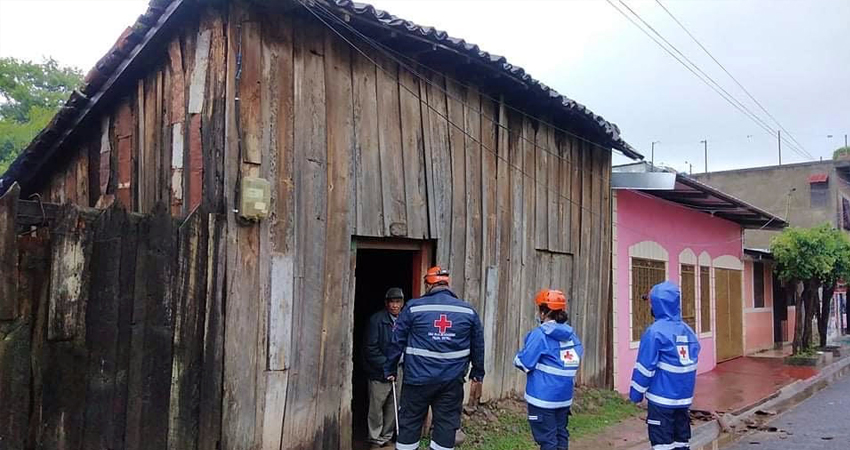 La vivienda está ubicada en el barrio Jaime Úbeda. Foto: Juan Fco. Dávila/Radio ABC Stereo La vivienda está ubicada en el barrio Jaime Úbeda. Foto: Juan Fco. Dávila/Radio ABC Stereo