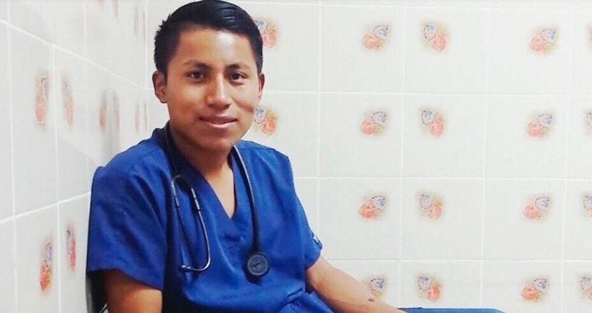 Al final de cada año, Ricky suele hacer una actividad recreativa para los niños y niñas de su comunidad, esta vez, busca ayudarlos en medio de la emergencia. Foto: Cortesía/Radio ABC Stereo Al final de cada año, Ricky suele hacer una actividad recreativa para los niños y niñas de su comunidad, esta vez, busca ayudarlos en medio de la emergencia. Foto: Cortesía/Radio ABC Stereo