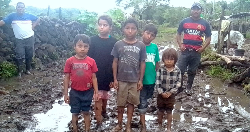 En la comunidad habitan familia en precarias condiciones. Foto: Cortesía/Radio ABC Stereo En la comunidad habitan familia en precarias condiciones. Foto: Cortesía/Radio ABC Stereo