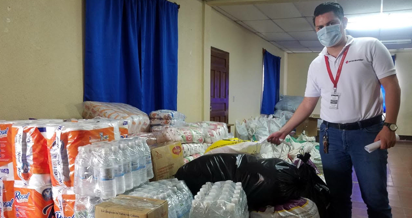 Cruz Roja Estelí ya entregó la primera parte a Cruz Roja Central. Foto: Roberto Mora/Radio ABC Stereo Cruz Roja Estelí ya entregó la primera parte a Cruz Roja Central. Foto: Roberto Mora/Radio ABC Stereo