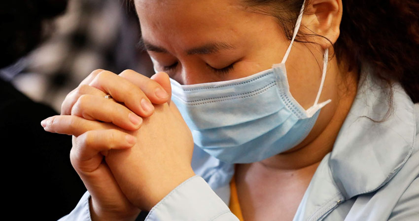 Con el aumento de casos Covid-19 en agosto, intensificaron las jornadas de oración. Foto de referencia. Con el aumento de casos Covid-19 en agosto, intensificaron las jornadas de oración. Foto de referencia.