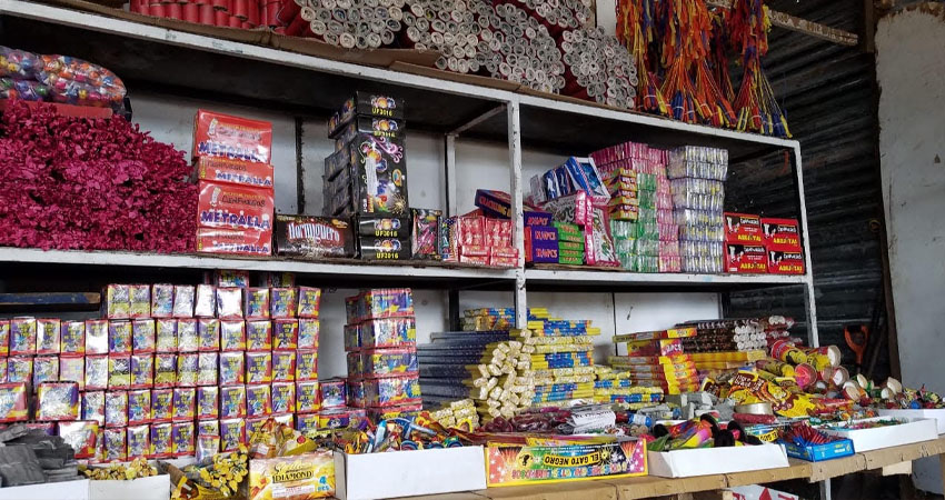 Los puestos empezaron a instalarse el viernes pasado. Foto: Archivo/Radio ABC Stereo