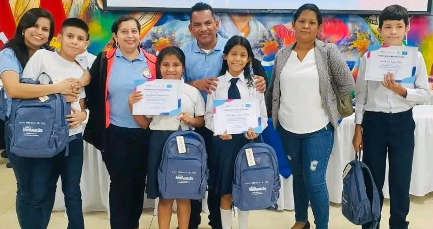 Los estudiantes mostraron sus avances en importantes asignaturas. Foto: Cortesía/MINED