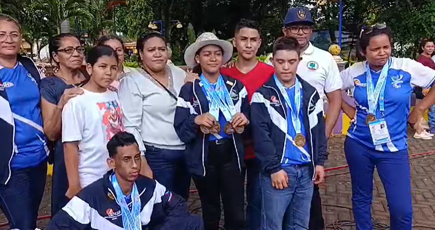 Orgullosos medallistas de Condega, Estelí. Foto: Captura de pantalla/Radio ABC Stereo