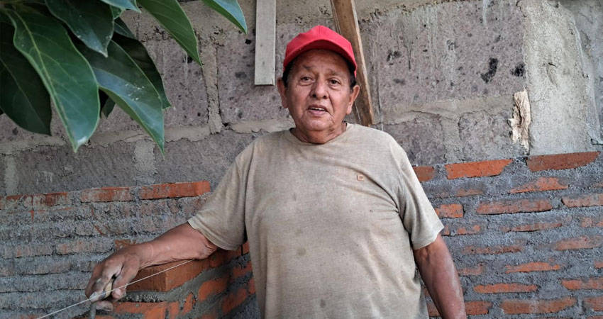 Armando Montenegro, apasionado de la construcción. Foto: Famnuel Úbeda/Radio ABC Stereo