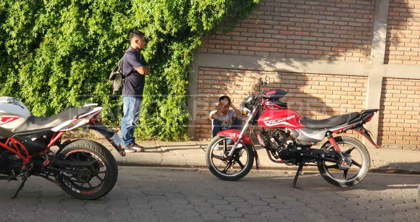 El hombre fue retenido por el colegio Maristas. Foto: José Enrique Ortega/Radio ABC Stereo
