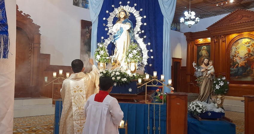 El dogma de la Inmaculada Concepción de María indica que ella fue concebida el 8 de diciembre. Foto: Famnuel Úbeda/Archivo/Radio ABC Stereo El dogma de la Inmaculada Concepción de María indica que ella fue concebida el 8 de diciembre. Foto: Famnuel Úbeda/Archivo/Radio ABC Stereo