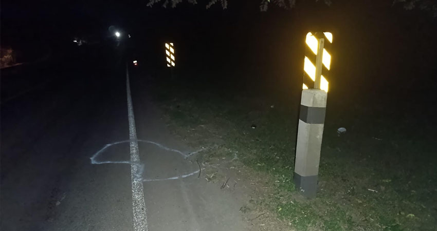 Autoridades acudieron para trazar el croquis y determinar las causas del accidente. Foto: Jacdiel Rivera/Radio ABC Stereo Autoridades acudieron para trazar el croquis y determinar las causas del accidente. Foto: Jacdiel Rivera/Radio ABC Stereo